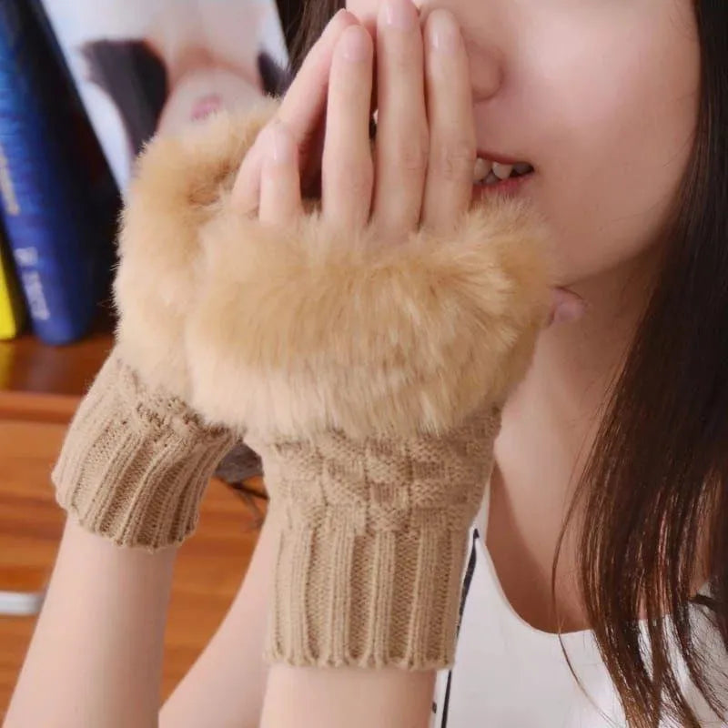 Cozy 2 Pcs Wool Textured Fingerless Gloves for Women - Perfect for Extreme Cold Weather