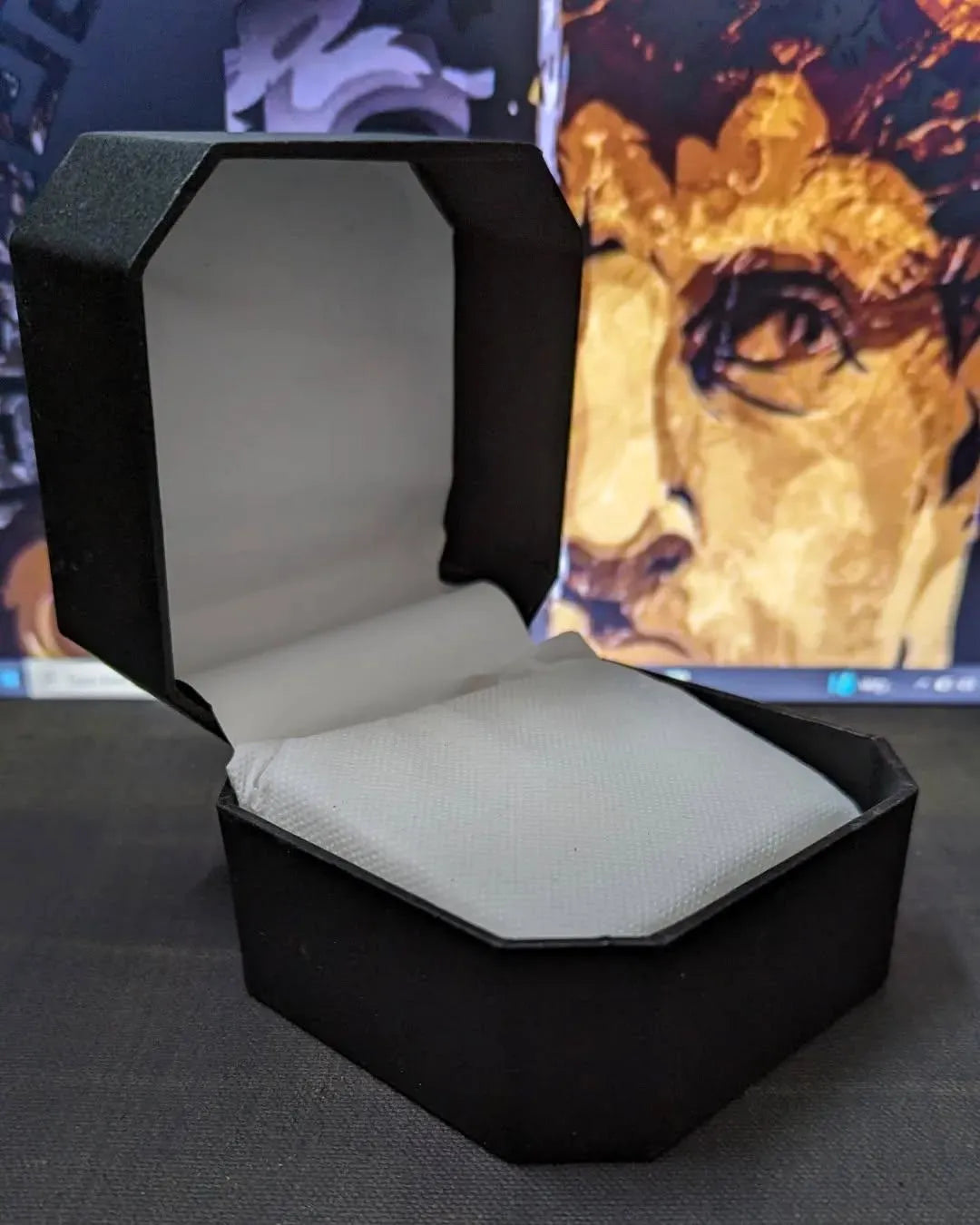 Stylish Black Carbon Fiber Watch for Men - 1 Pc of Modern Elegance