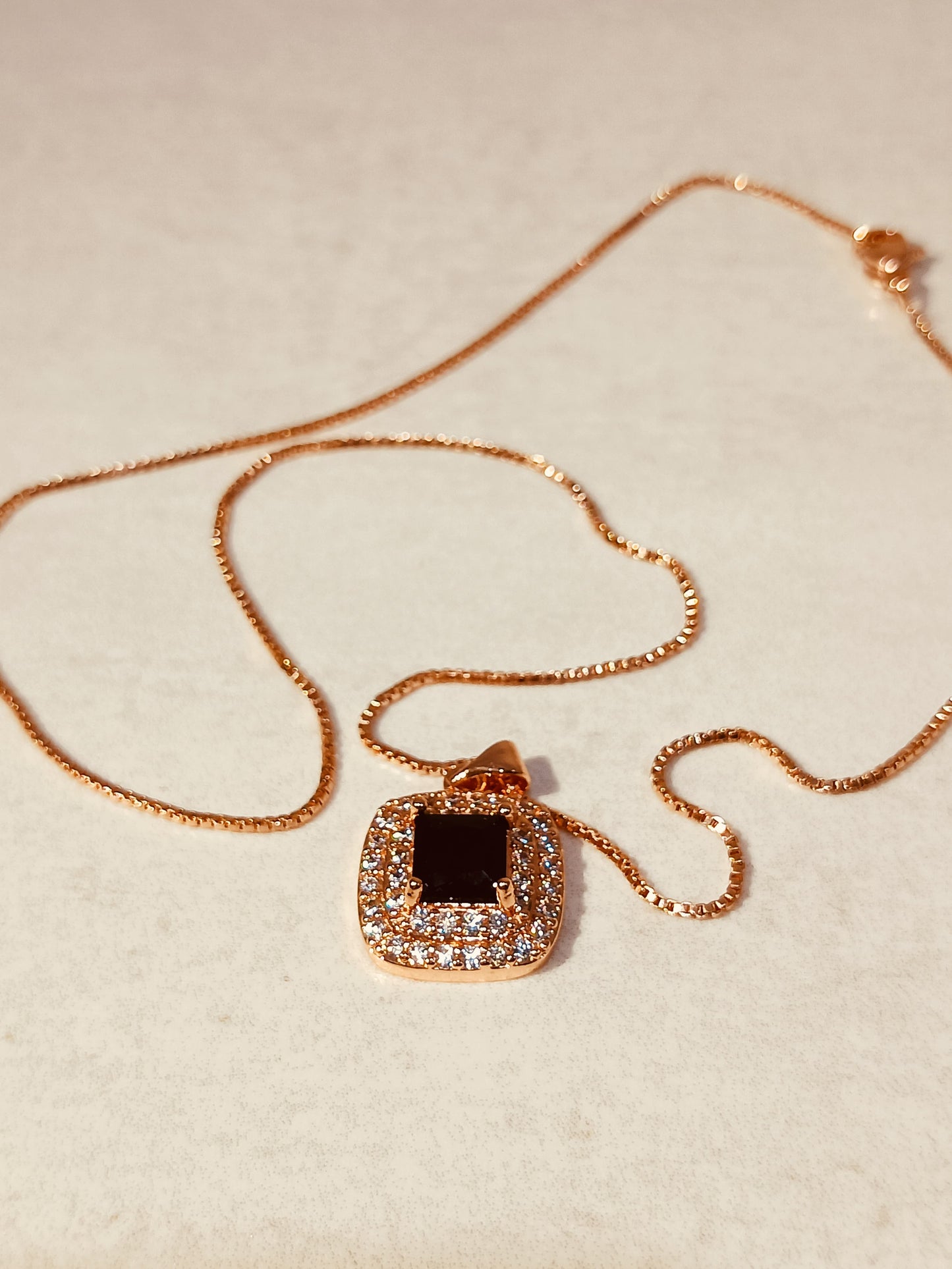 Elegant Rose Gold Jewelry Set with Black Square Stones