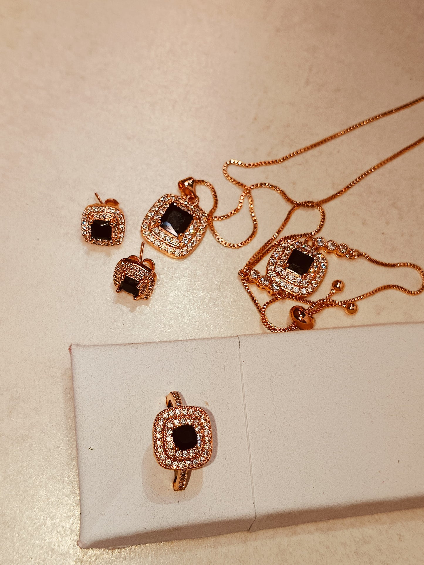 Elegant Rose Gold Jewelry Set with Black Square Stones